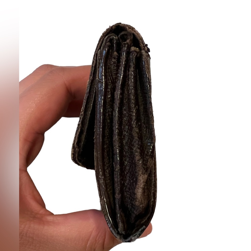 LOUIS VUITTON CARD HOLDER